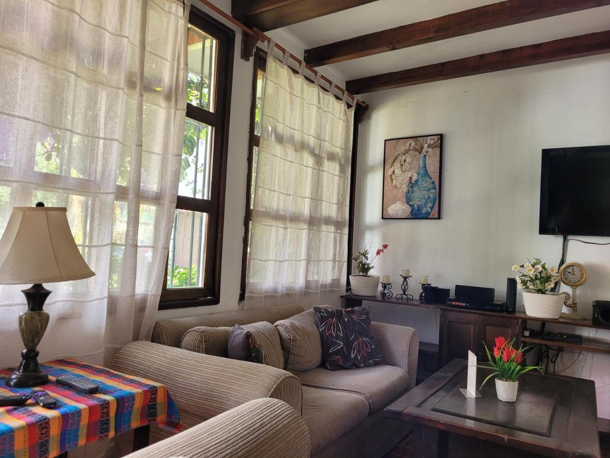 Villas Santa Ana-Ricardo Antigua Bagian luar foto