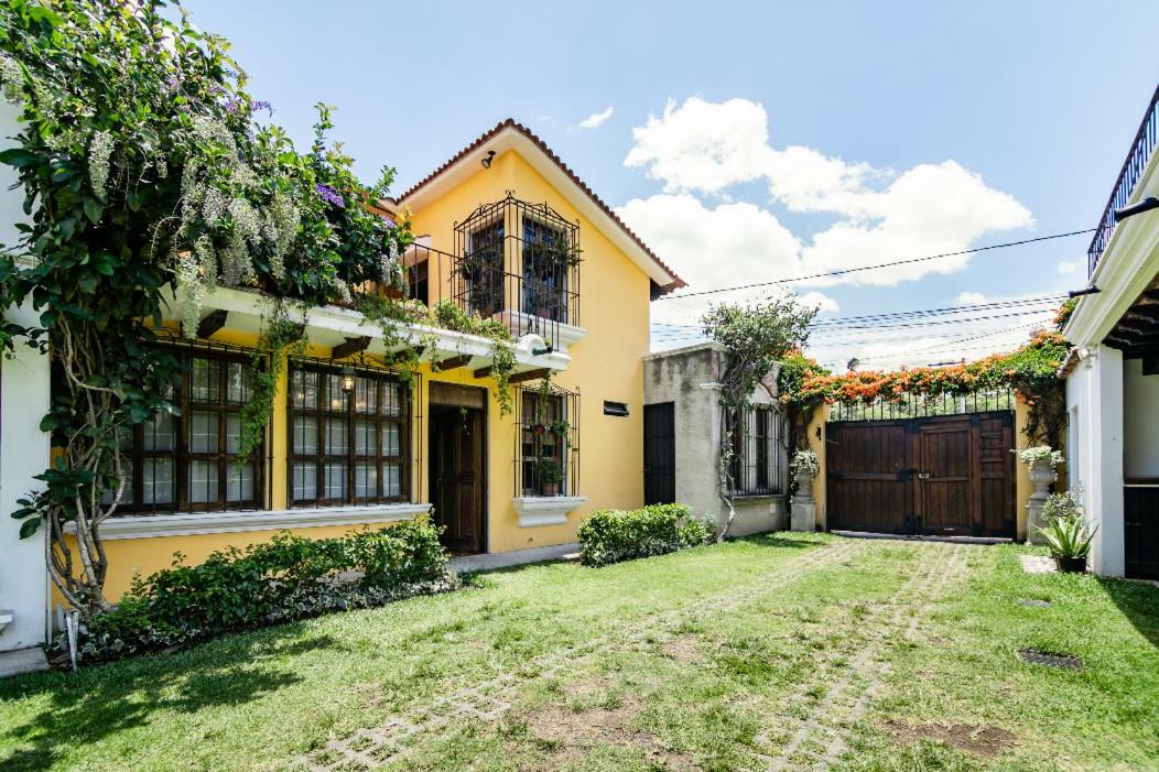 Villas Santa Ana-Ricardo Antigua Bagian luar foto